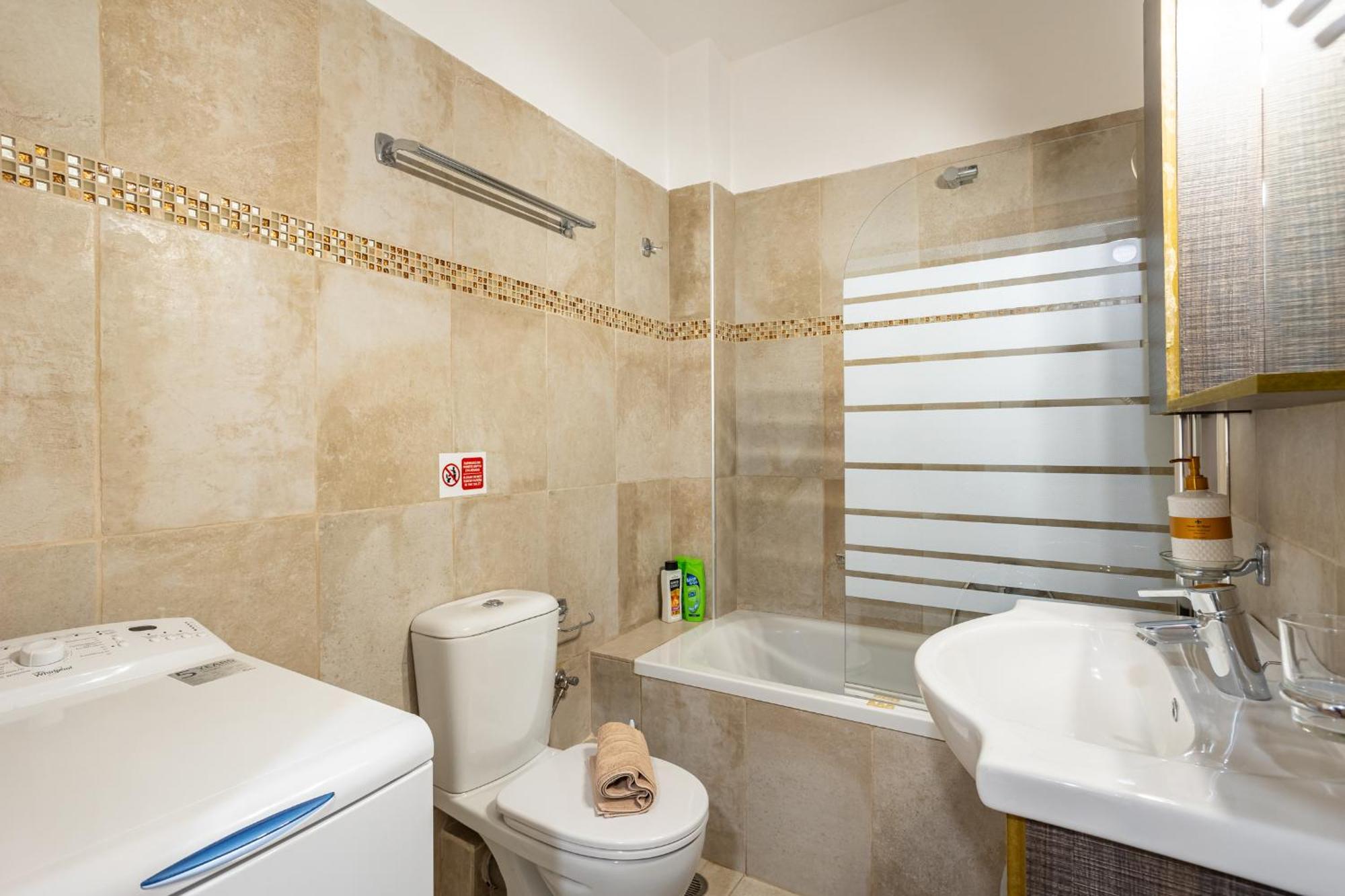 Avia Blue Maisonettes - Messinia Gulf Retreat 외부 사진