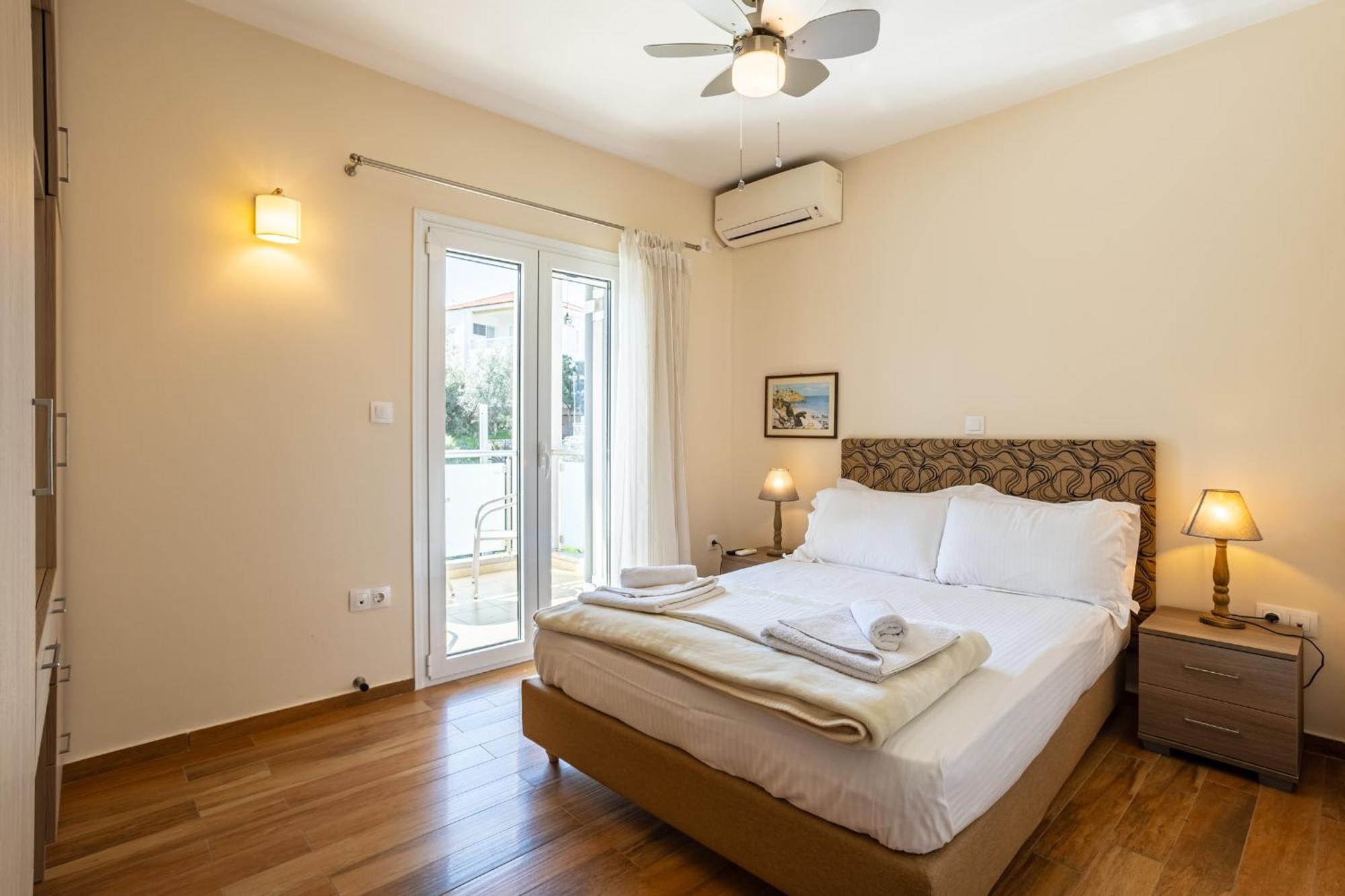 Avia Blue Maisonettes - Messinia Gulf Retreat 외부 사진