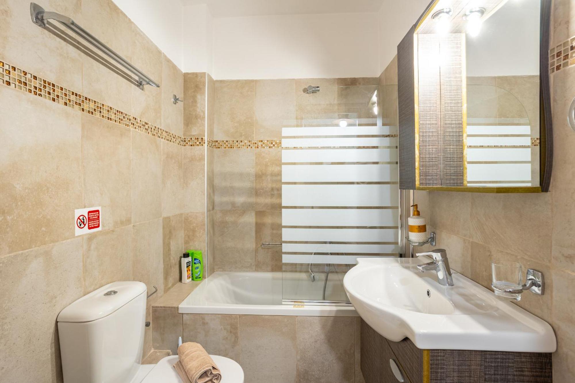 Avia Blue Maisonettes - Messinia Gulf Retreat 외부 사진
